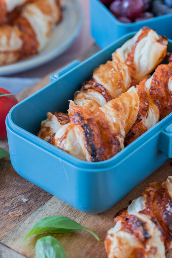 Blätterteig Pizzastangen